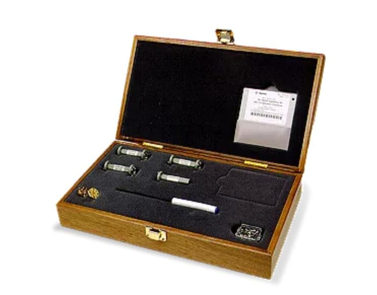 W11644A 机械Calibration套件, 75 to 110 GHz, 波导, WR-10